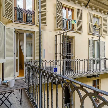 Guesthost - Quadrilatero Chic Apartmán Turín